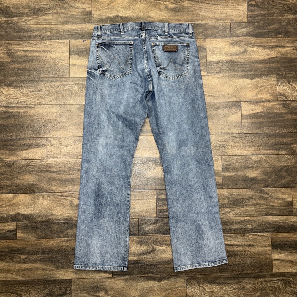 Wrangler Cowboy Cut Medium Wash Denim Jeans Slim Bootcut Retro Men's 38x36